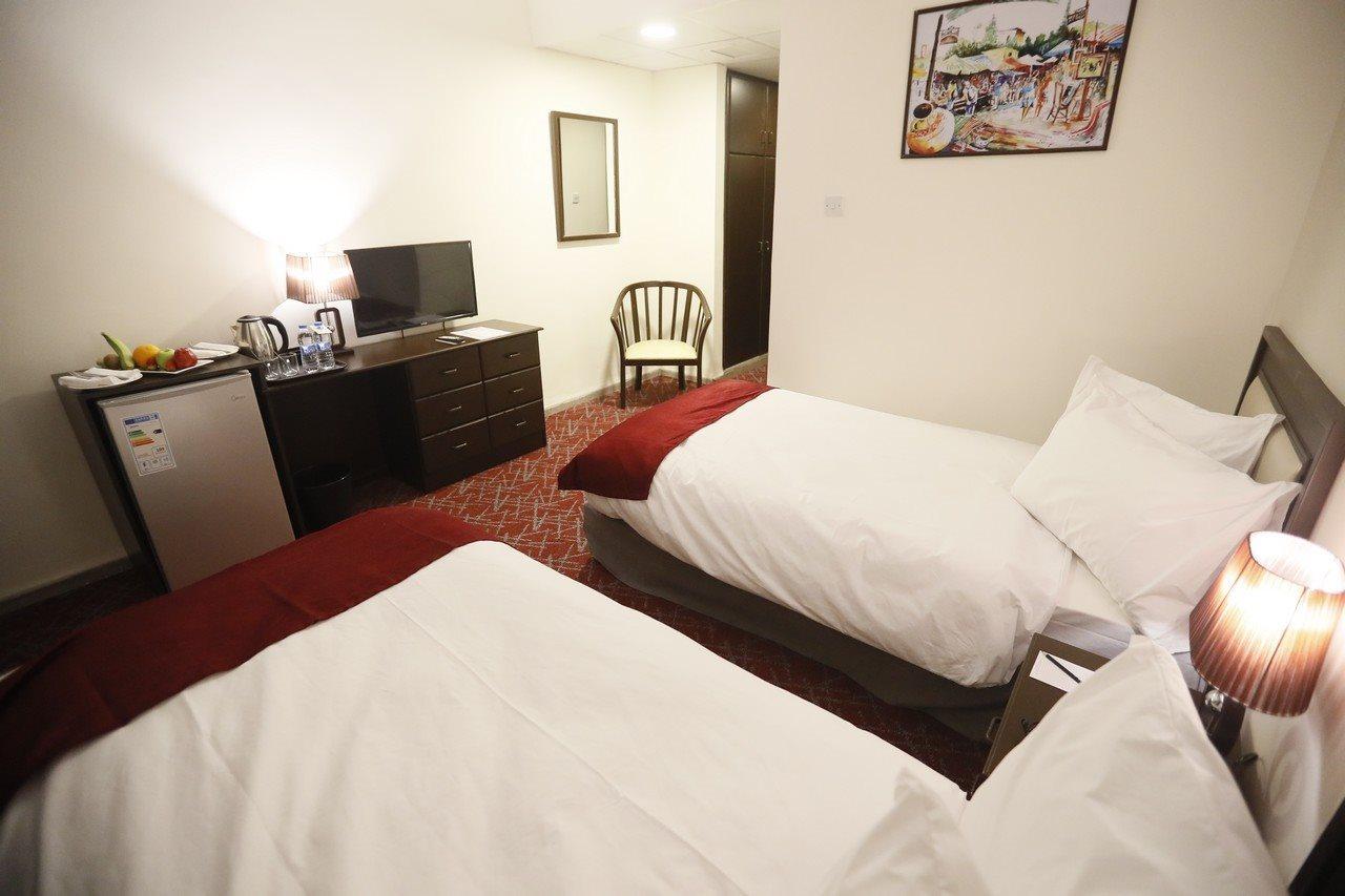 The Signature Hotel Amman Extérieur photo