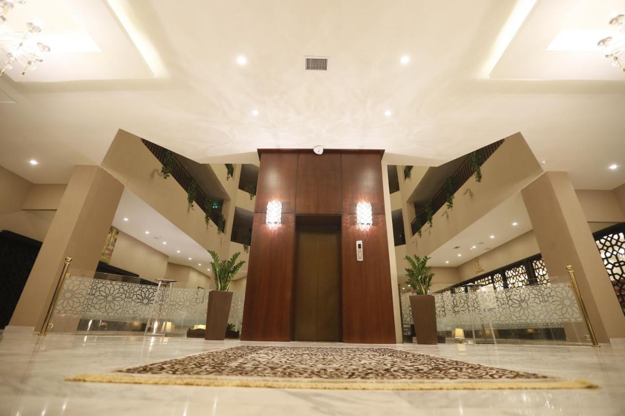 The Signature Hotel Amman Extérieur photo